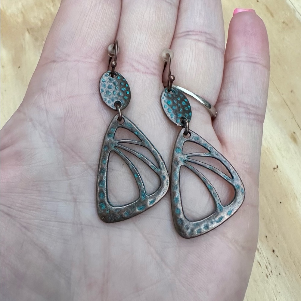 Boho dangle earrings NWT
